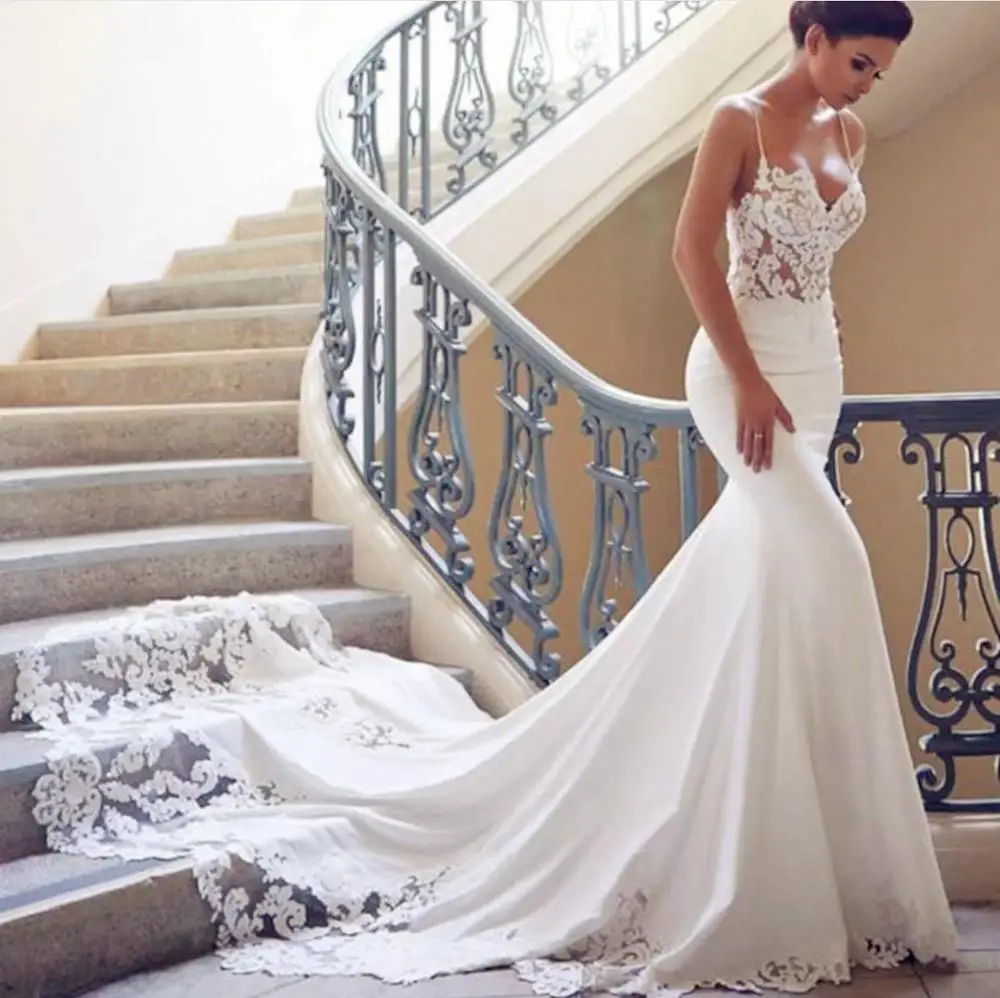 Latest Lace Sexy Mermaid Wedding Dresses Spaghetti Strap Bridal Gowns Sleeveless Vestido de noiva 2021 African Bridal Dresses 
Latest Lace Sexy Mermaid Wedding Dresses Spaghetti Strap Bridal Gowns Sleeveless Vestido de noiva 2021 African Bridal Dresses