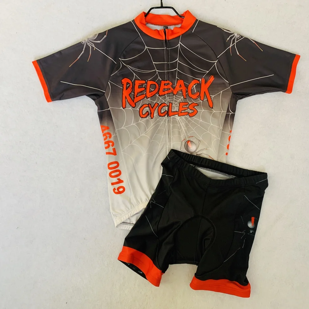 custom design high quality cool design cycling jersey set, Sublimation printing color
custom design high quality cool design cycling jersey set, Sublimation printing color