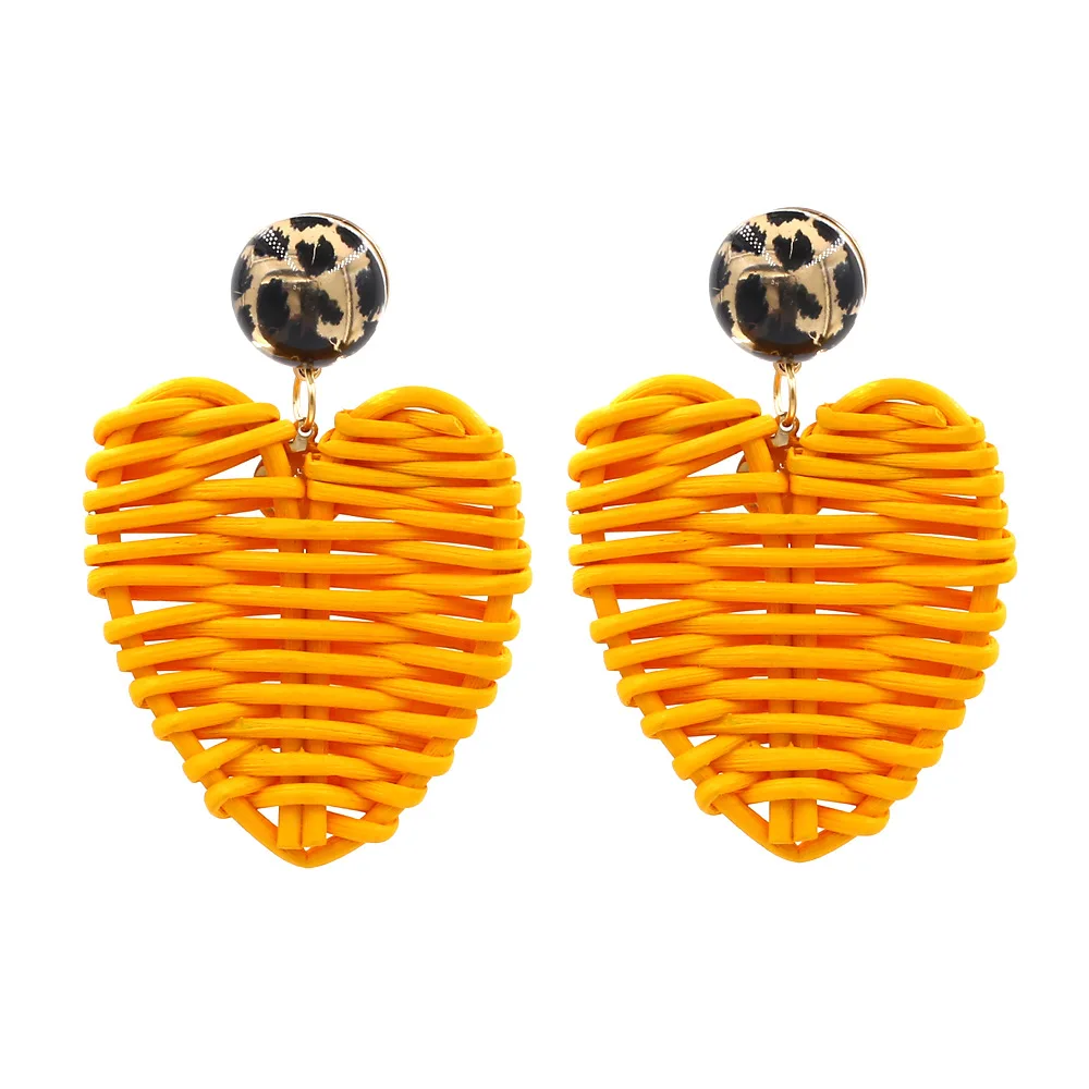2019 Fashion Bohemian Heart Straw Woven Dangle Earrings For Women Geometric Exaggerate Pendant Jewelry Earrings (KER276), Same as the picture
2019 Fashion Bohemian Heart Straw Woven Dangle Earrings For Women Geometric Exaggerate Pendant Jewelry Earrings (KER276), Same as the picture