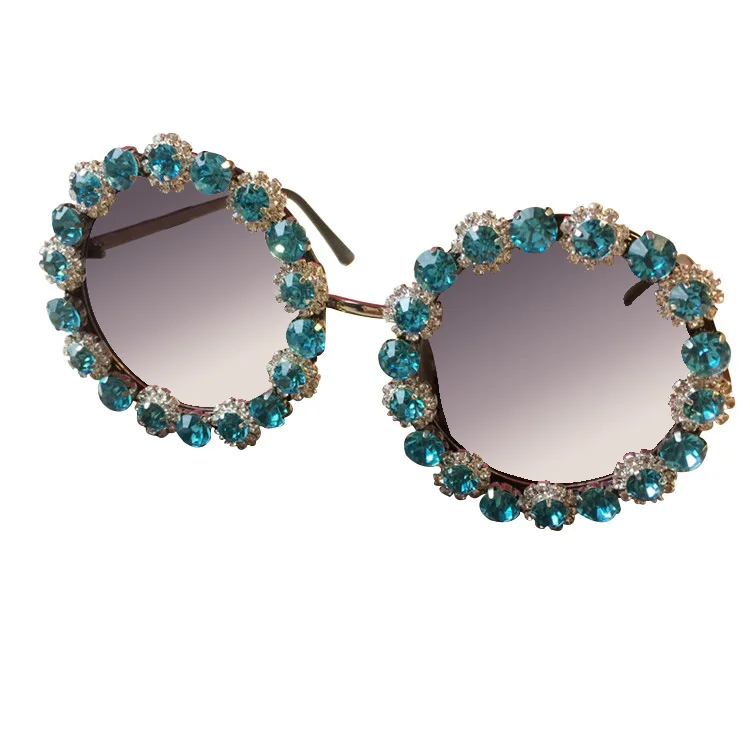 Luxury diamond sunglasses oversized sun glasses beach round glasses
Luxury diamond sunglasses oversized sun glasses beach round glasses