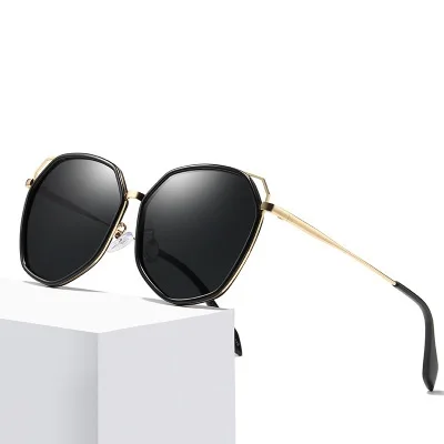 Fashion Sunglasses Female Polarized Sunglasses Driving PC+Metal Frame Eyewear Female Stylish Sun Glasses
Fashion Sunglasses Female Polarized Sunglasses Driving PC+Metal Frame Eyewear Female Stylish Sun Glasses