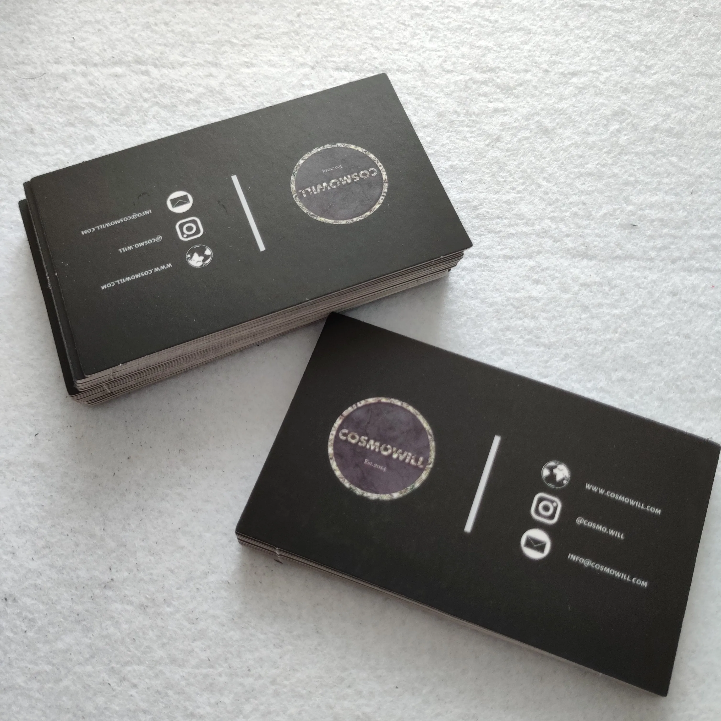 wholesale custom design luxury black CMYK color print logo paper business visiting card 
wholesale custom design luxury black CMYK color print logo paper business visiting card