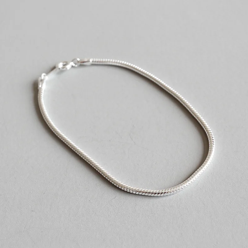 Vintage 925 Sterling Silver Bracelets Fashion Concise Fine Bracelet Snake Chain Charm Bracelets Jewelry
Vintage 925 Sterling Silver Bracelets Fashion Concise Fine Bracelet Snake Chain Charm Bracelets Jewelry
