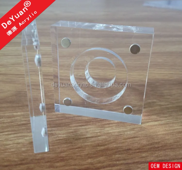 Acrylic Coin Display (24).jpg