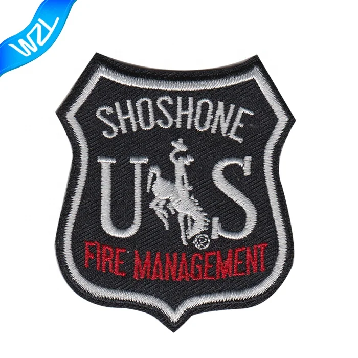 Factory price Christmas embroidery patches custom for decoration, Black, blue and red
Factory price Christmas embroidery patches custom for decoration, Black, blue and red