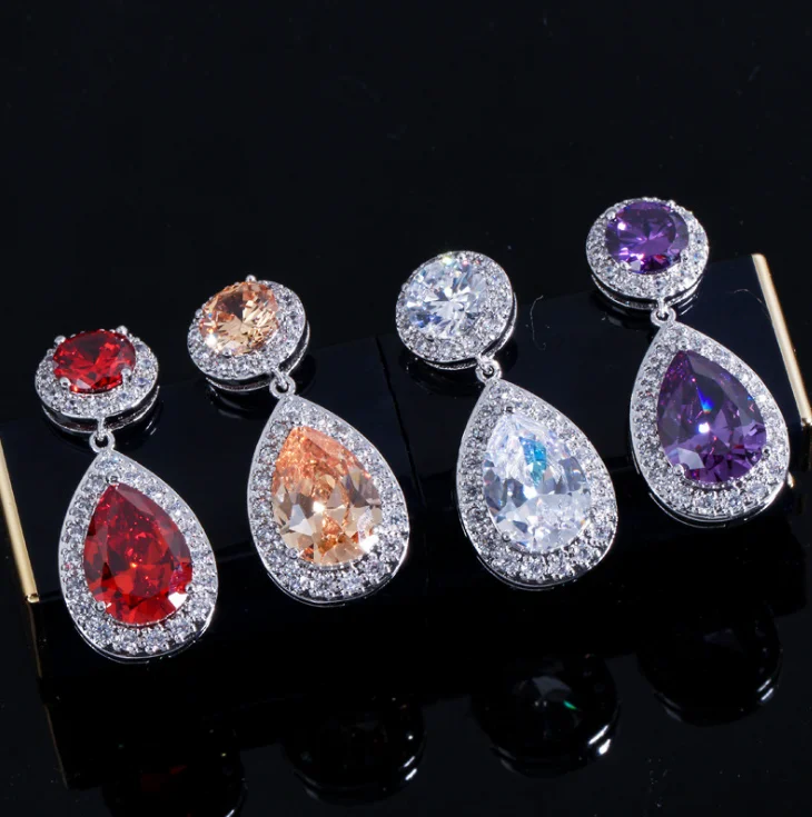Hot Trendy Luxury Crystal Flower Stud Earrings For Women New Fashion Elegant Gold Color Zircon Earrings, Gold/silver
Hot Trendy Luxury Crystal Flower Stud Earrings For Women New Fashion Elegant Gold Color Zircon Earrings, Gold/silver