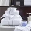 Super Soft and Absorbent Hot Sell Luxury Hotel Towel Set with different color border
