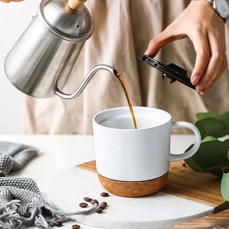 hot selling cork bottom ceramic coffee mug with pp lid
