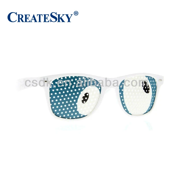 2017 Colored plastic cheap sunglasses with sticker logo cat 3 uv400 sunglasses