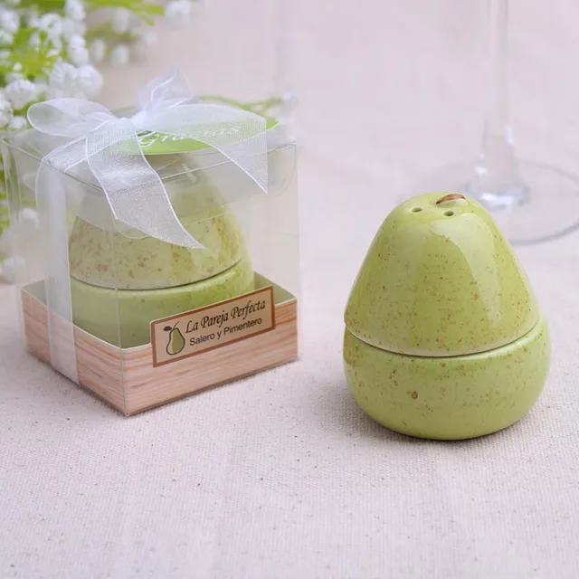 souvenir wedding pair