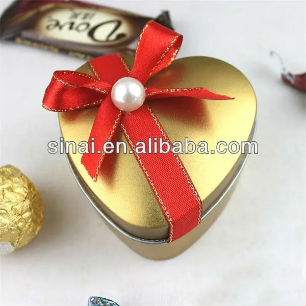 heart shape gift tin box / wedding love candy box