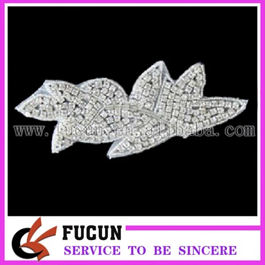 wholesale crystal rhinestone lace trim for bridal /kids clothing rhinestone appliques.jpg