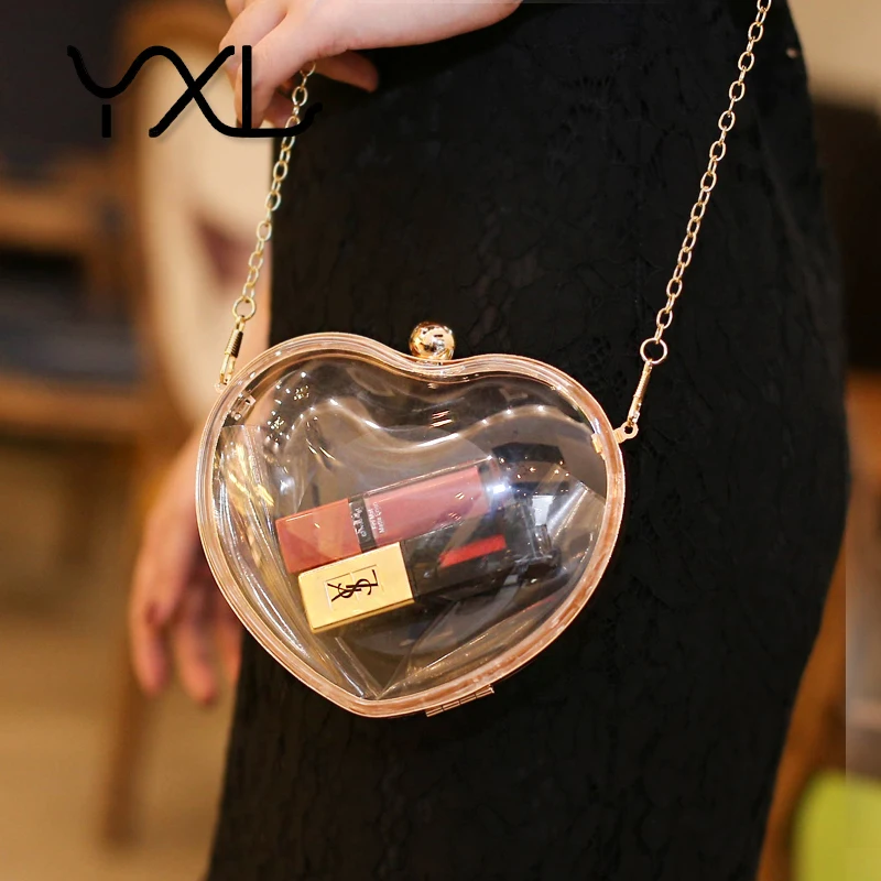 Factory direct sell transparent heart shape personalized chain clutch acrylic bag, Transparent/transparent flowers
Factory direct sell transparent heart shape personalized chain clutch acrylic bag, Transparent/transparent flowers