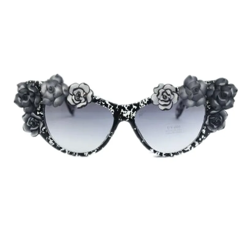 Wiipu Summer fashion grey color cat eye flower decorated sunglasses UV 400 handmade sunglasses
Wiipu Summer fashion grey color cat eye flower decorated sunglasses UV 400 handmade sunglasses