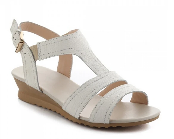 simple brand sandals for ladies