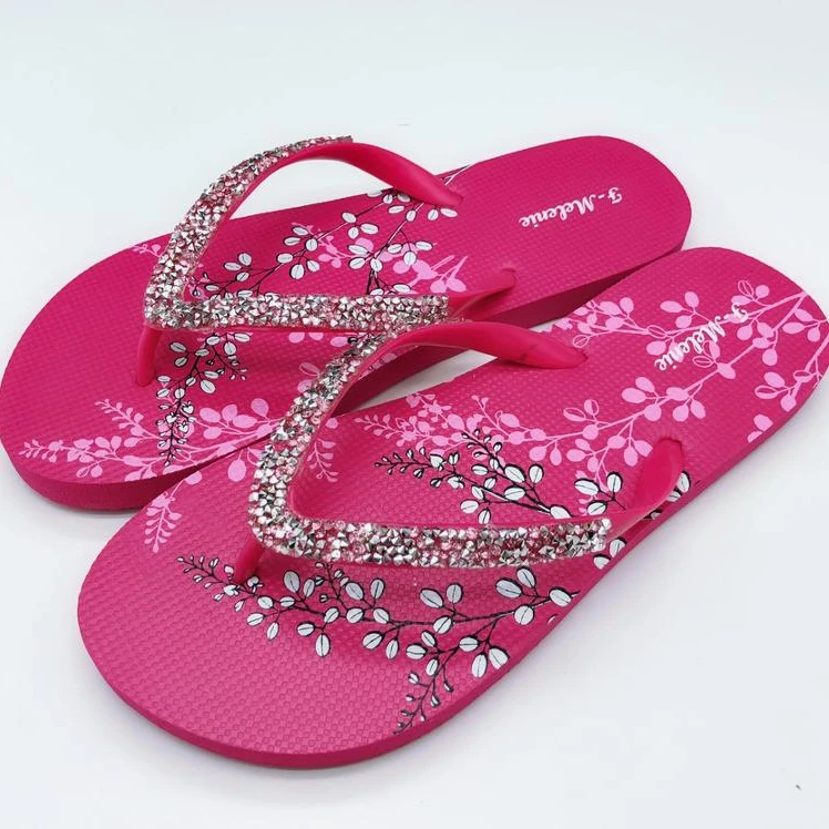 2019 factory New Arrival Fashion women flip flop flower print Rubber Outsole slipper Pvc diamond Strap
2019 factory New Arrival Fashion women flip flop flower print Rubber Outsole slipper Pvc diamond Strap
