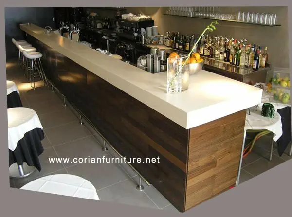 Bas prix Acrylique surface solide en bois massif construit sur mesure comptoir de café