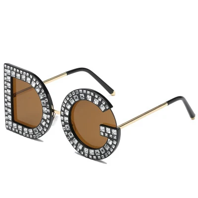 2018 Barlaycs wholesale Famous Brand Sunglasses Designer Diamond Sun Shades Glasses Women Metal Eyewear Oculos
2018 Barlaycs wholesale Famous Brand Sunglasses Designer Diamond Sun Shades Glasses Women Metal Eyewear Oculos