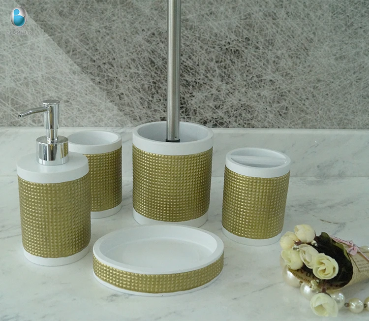 Factory wholesale custom cheap bath set 5 pieces bathroom accessories, Golden & white
Factory wholesale custom cheap bath set 5 pieces bathroom accessories, Golden & white