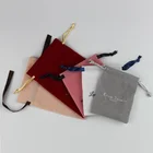 Custom Logo Velvet Drawstring Design Small Jewelry Packing Bags Microfiber Jewelry Pouch for Traveling
