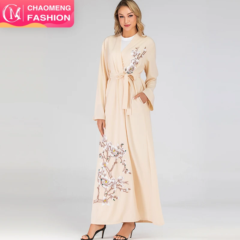 1717# 2019 latest arabic designs muslim islamic long sleeve flower hand embroidery black dubai abaya, Beige/gray/black/customized
1717# 2019 latest arabic designs muslim islamic long sleeve flower hand embroidery black dubai abaya, Beige/gray/black/customized