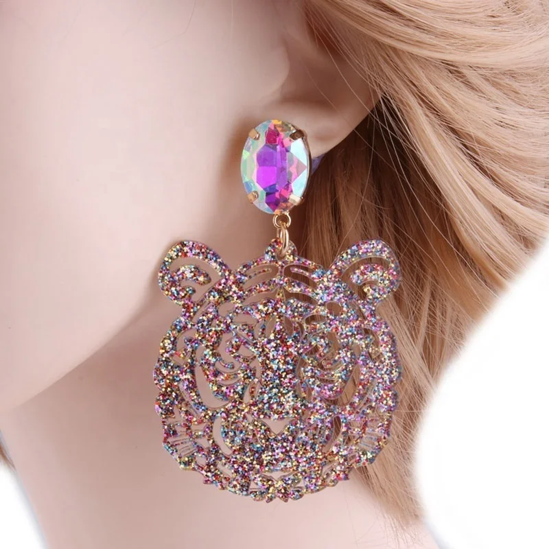 Women's Bohemian resin tiger head earrings glass oorbellen ear accessories jewelry factory direct2019, Pink
Women's Bohemian resin tiger head earrings glass oorbellen ear accessories jewelry factory direct2019, Pink