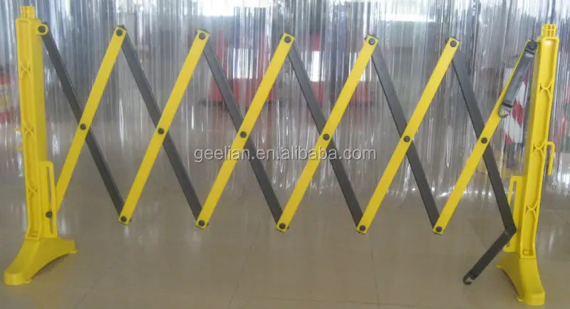 Plastic extensible barricades indoor use