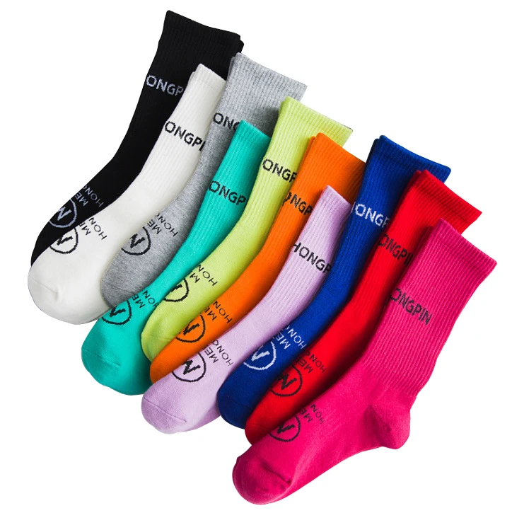Personality autumn and winter women's socks letters tide socks pure cotton academic Korea purple pile socks
Personality autumn and winter women's socks letters tide socks pure cotton academic Korea purple pile socks