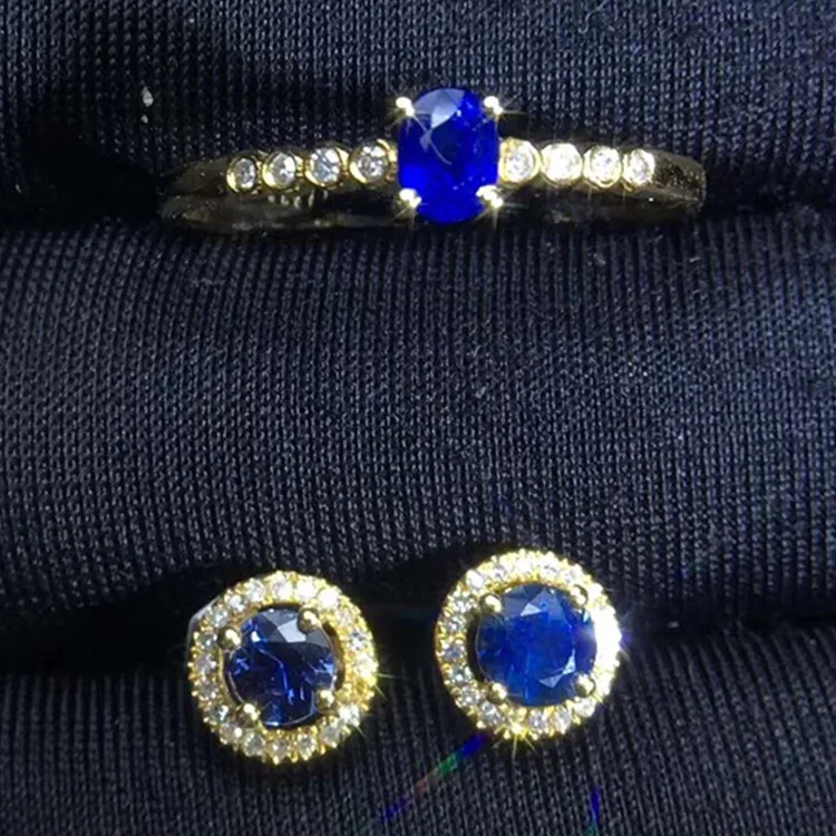 18k gold South Africa real diamond natural blue sapphire female stud earring ring jewelry set for Christmas holiday
18k gold South Africa real diamond natural blue sapphire female stud earring ring jewelry set for Christmas holiday