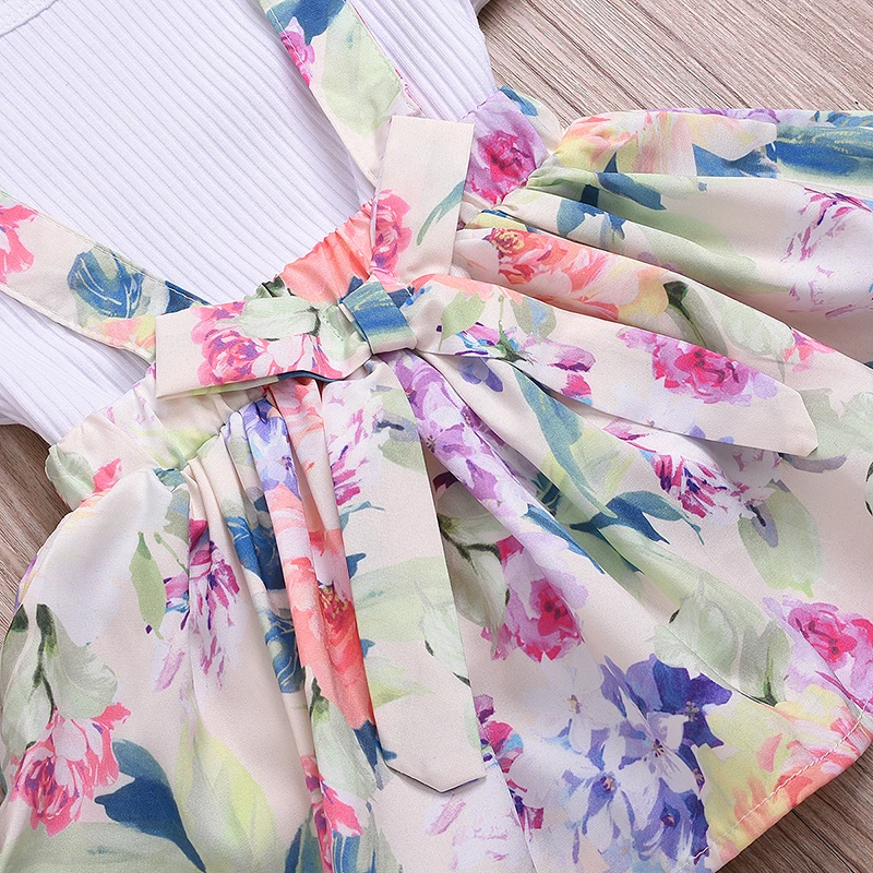 Lovely Baby Girl Clothes Sets Short Sleeves Shirt+Floral Overalls Skirt 2 Pieces Baby Girl clothing Sets for Summer, Picture shows
Lovely Baby Girl Clothes Sets Short Sleeves Shirt+Floral Overalls Skirt 2 Pieces Baby Girl clothing Sets for Summer, Picture shows