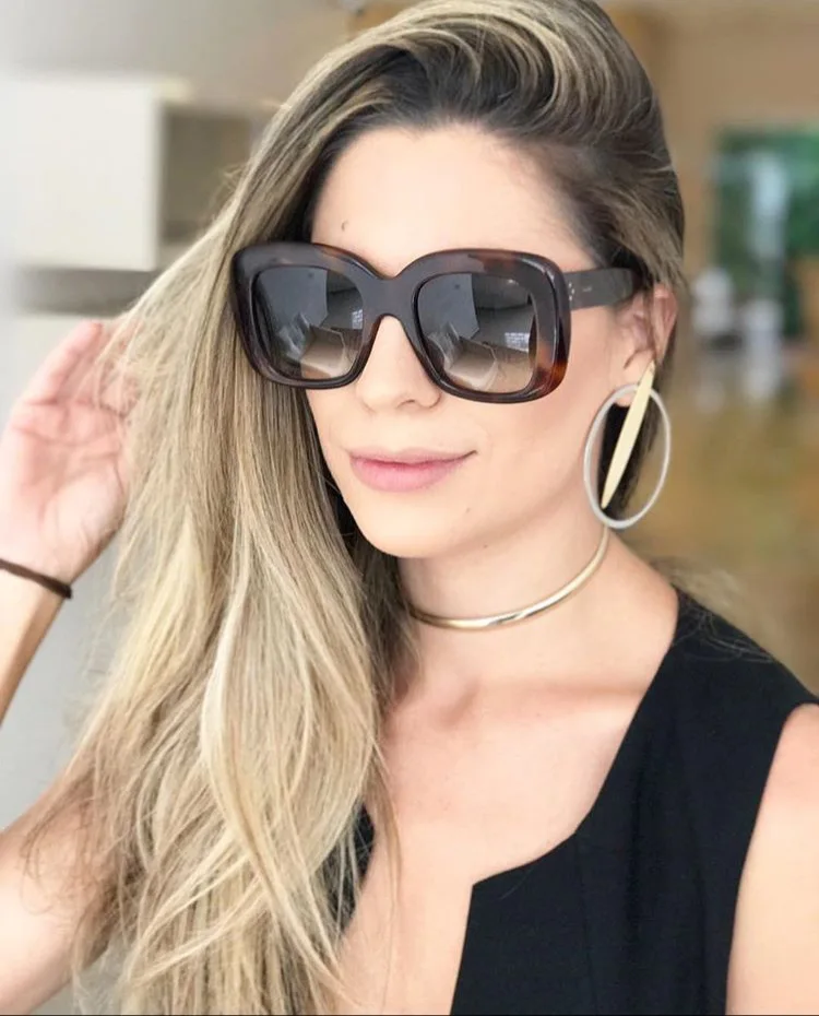 F97305 Fashion Women Big Square Frame Shades Gradient Oversized Sun Glasses 2019, Multi
F97305 Fashion Women Big Square Frame Shades Gradient Oversized Sun Glasses 2019, Multi