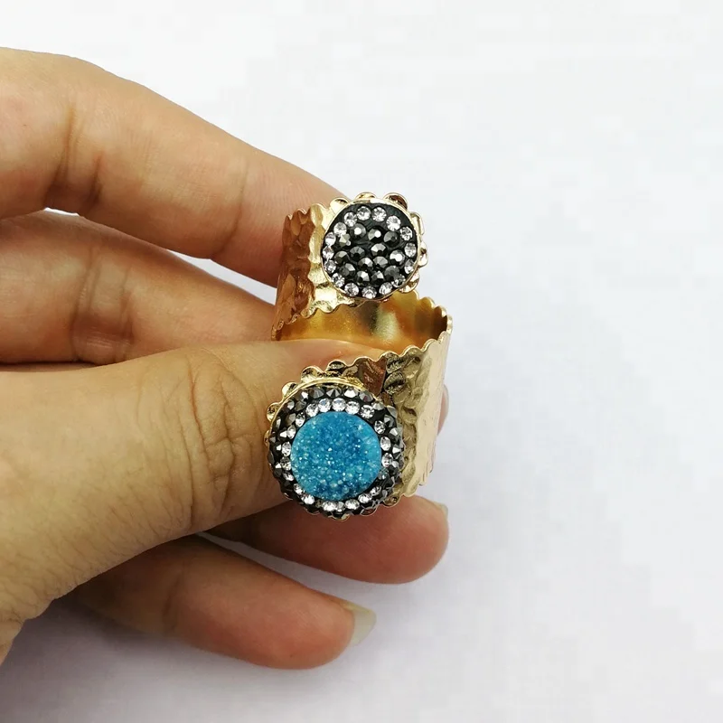 Double druzy quartz aquamarine stones ring gemstone diamond pave gold adjustable rings jewellery
Double druzy quartz aquamarine stones ring gemstone diamond pave gold adjustable rings jewellery