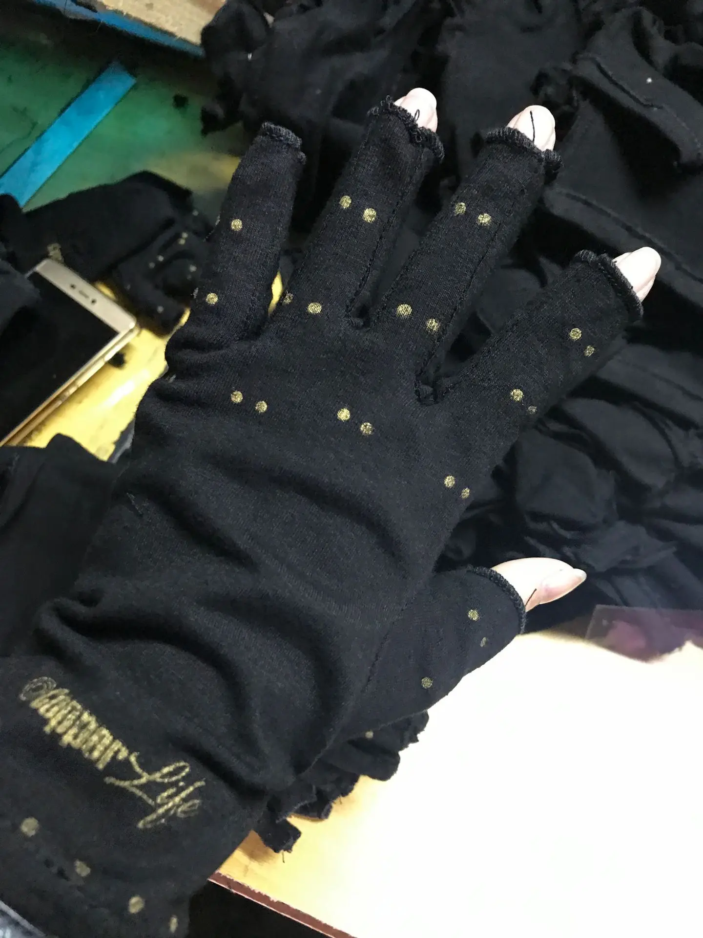Arthritis Gloves (5).jpg