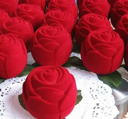 velvet ring box,flocking boxes, JEWELRYBOX Luxury Fancy CUSTOM FABRIC GIFT WHOLESALE JEWELRY wedding lover
velvet ring box,flocking boxes, JEWELRYBOX Luxury Fancy CUSTOM FABRIC GIFT WHOLESALE JEWELRY wedding lover