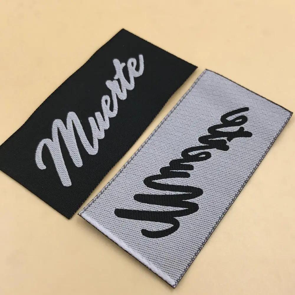 

Custom Private Label Custom Name Tags Clothing Woven Labels Tags with Garment