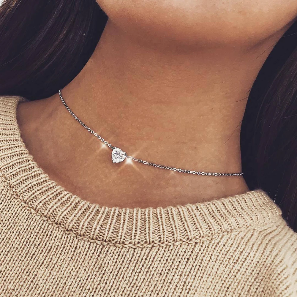 2019New Crystal Heart Necklace Pendant Female Short Gold Chain Necklace Pendant Crystal Rhinestone Lacie Heart Necklace Chocker, As the picture show
2019New Crystal Heart Necklace Pendant Female Short Gold Chain Necklace Pendant Crystal Rhinestone Lacie Heart Necklace Chocker, As the picture show