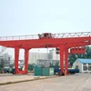 rmg type mobile container and shipyrad shipbuilding gantry crane 40 ton price made in China