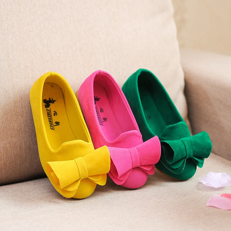 Hot Sale Kids Children Girls Flower Bow Velvet Girl Single Princess Rubber Sole Shoes, As the picture display
Hot Sale Kids Children Girls Flower Bow Velvet Girl Single Princess Rubber Sole Shoes, As the picture display