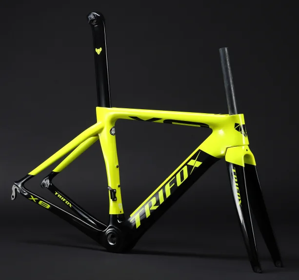 2019 Good Feedback China OEM Carbon Fiber Bike Frame BSA BB68 with V brake Headset 
2019 Good Feedback China OEM Carbon Fiber Bike Frame BSA BB68 with V brake Headset