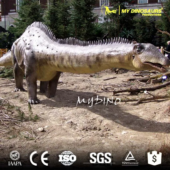 animatronic diplodocus.jpg