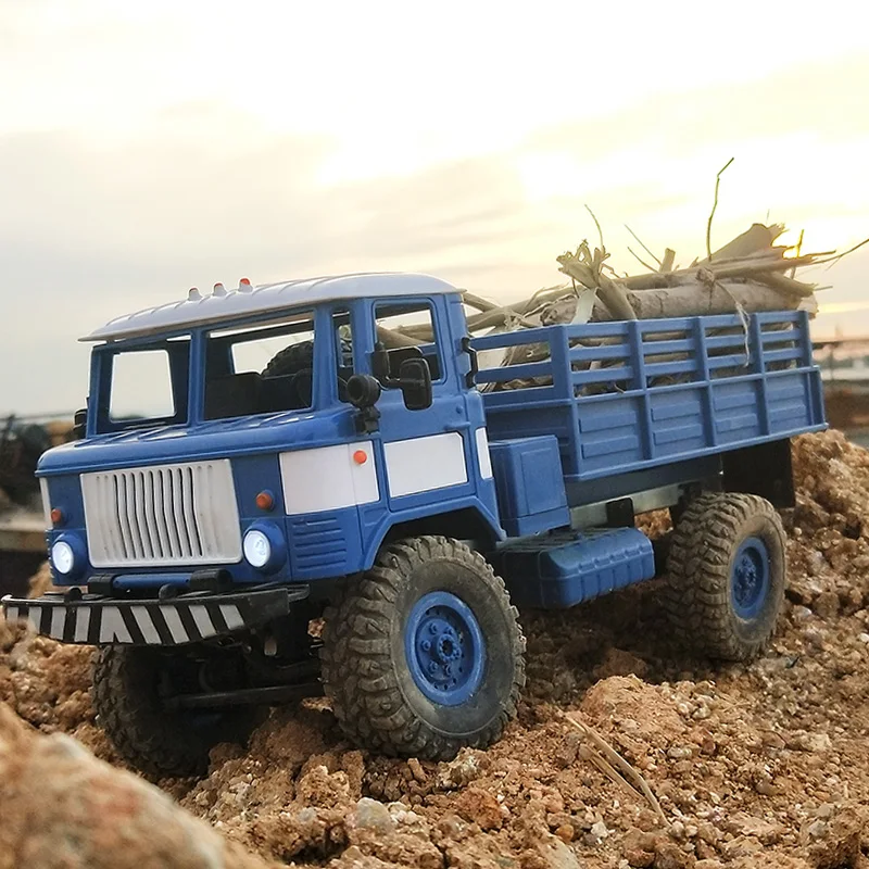 2.4G 1/16 RC 4WD Truck RTR with Light Truck Off-Road Climber RC Off-Road Truck