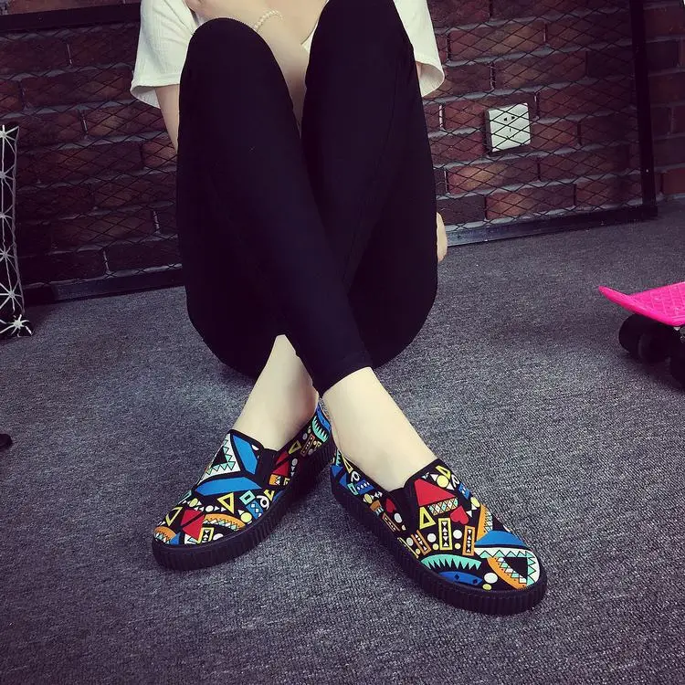 High quality women shoes white black casual canvas rubber lace up shoes and woman canvas shoes, Customized
High quality women shoes white black casual canvas rubber lace up shoes and woman canvas shoes, Customized