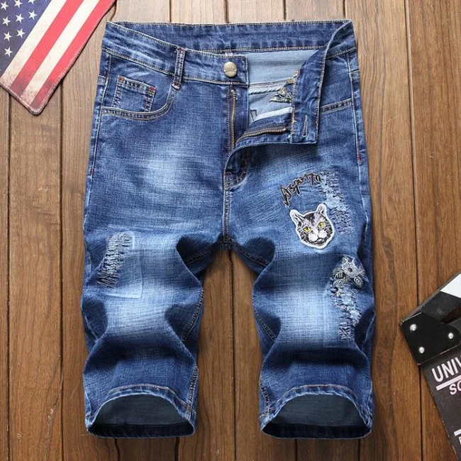 Embroidey Jeans Shorts Male Patch Retro Jeans Tide Mens Stretch hole Men's short trousers
Embroidey Jeans Shorts Male Patch Retro Jeans Tide Mens Stretch hole Men's short trousers