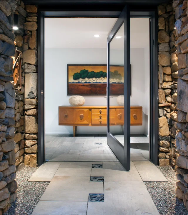 New Design And Hot Sale Tempered Glass Aluminium Pivot Front Door With Big Panel Glass