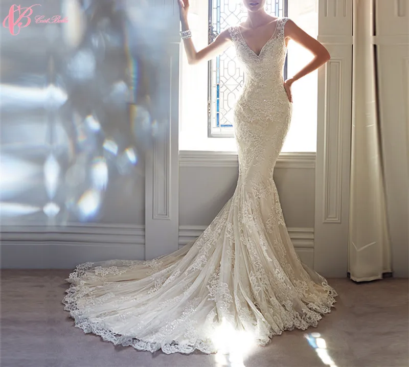 2018 Hot Sale Sexy Sleeveless Beading Mermaid Long Train Wedding Dress, White 
2018 Hot Sale Sexy Sleeveless Beading Mermaid Long Train Wedding Dress, White