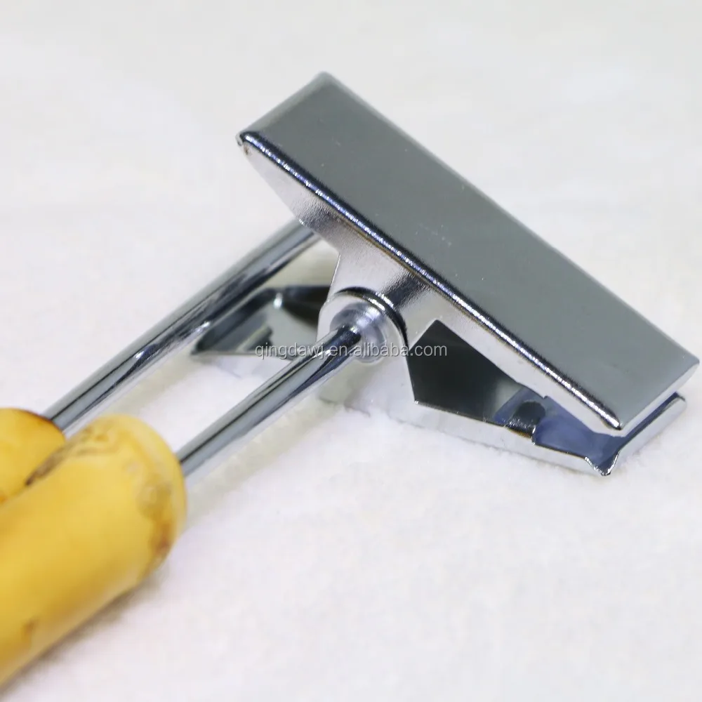 New fashionable bamboo hanger with metal rack