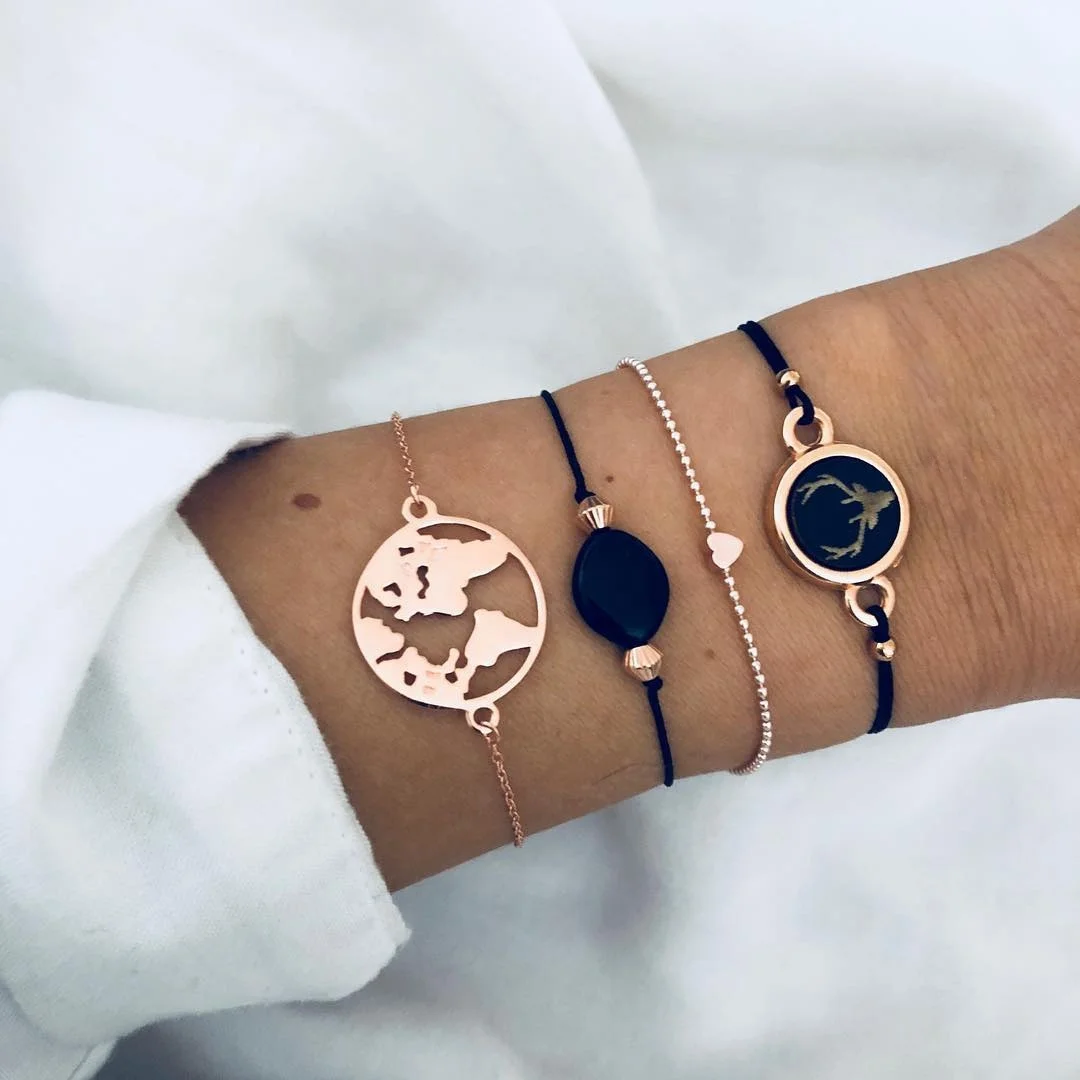 Fashion gold deer heart Black beaded stone Love world map bracelet For Women Wholesale
Fashion gold deer heart Black beaded stone Love world map bracelet For Women Wholesale