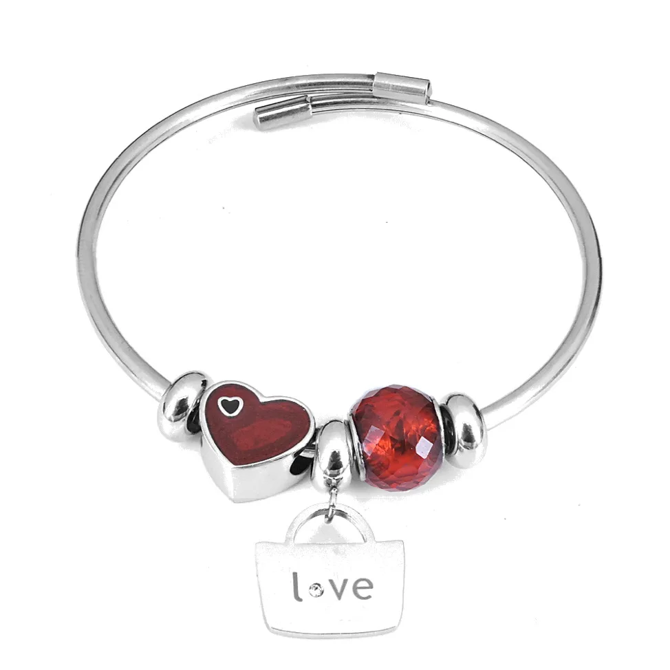 Trendy red color charm bracelet made of stainless steel DIY design for wholesale can customize logo
Trendy red color charm bracelet made of stainless steel DIY design for wholesale can customize logo