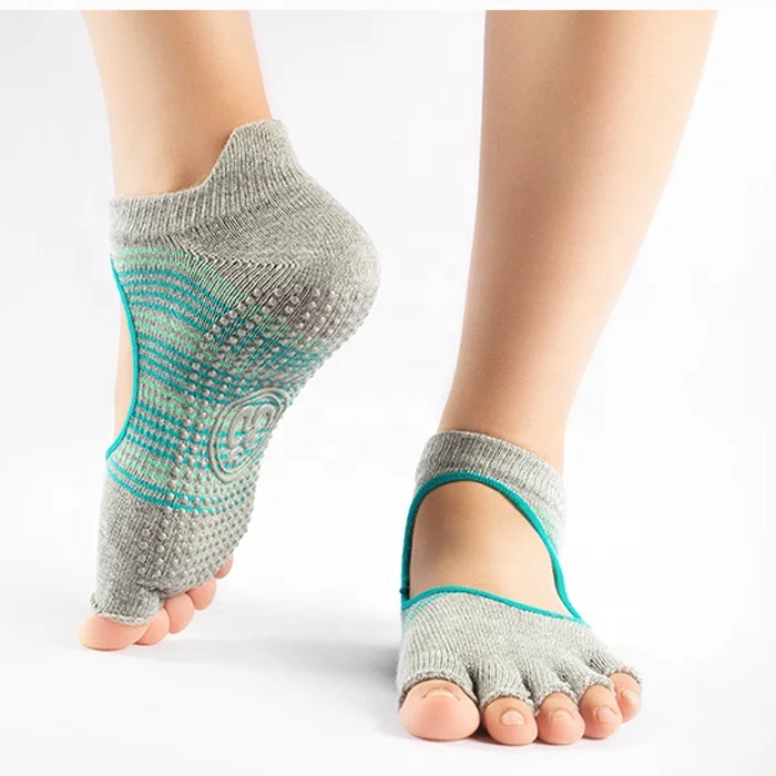 Customized Non Slip Trampoline Socks Cotton Grip Socks Yoga Pilates Factory Low Price
Customized Non Slip Trampoline Socks Cotton Grip Socks Yoga Pilates Factory Low Price