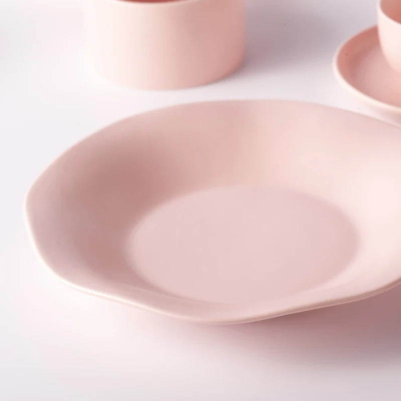 Chinese Modern Style Pink Ceramic Plate Bowl Cup Spoon Soup Bowl For Home Restaurant, Pink/blue/green
Chinese Modern Style Pink Ceramic Plate Bowl Cup Spoon Soup Bowl For Home Restaurant, Pink/blue/green